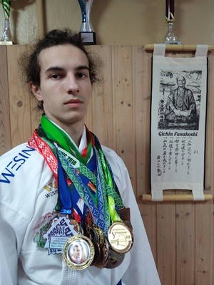 Графов Никита